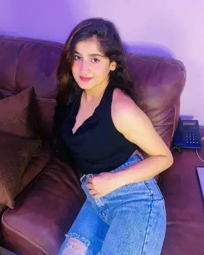 Call Girls Hallomajra