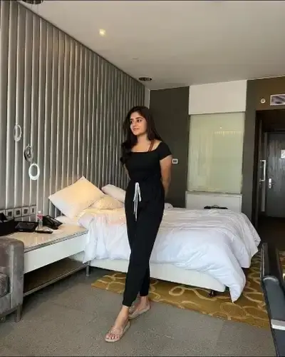 Hallomajra Call Girl Service